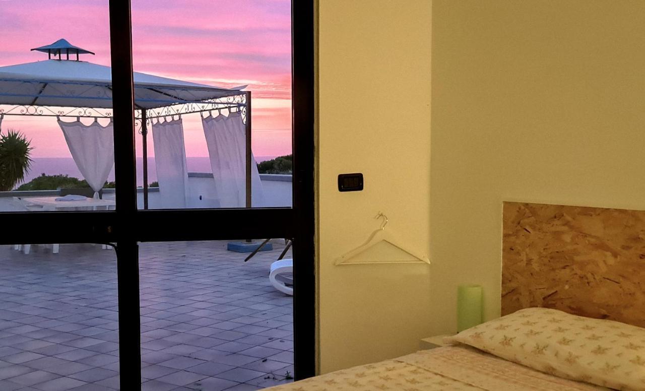 Villa Panoramica Sunset House Торре-Вадо Екстер'єр фото