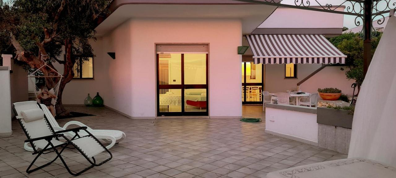 Villa Panoramica Sunset House Торре-Вадо Екстер'єр фото